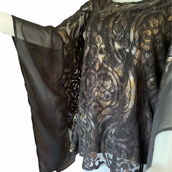 🌺 Mix & Match 3/$95 🌺 REBA “Let It Shine” Poncho Style Blouse - Picture 5 of 10